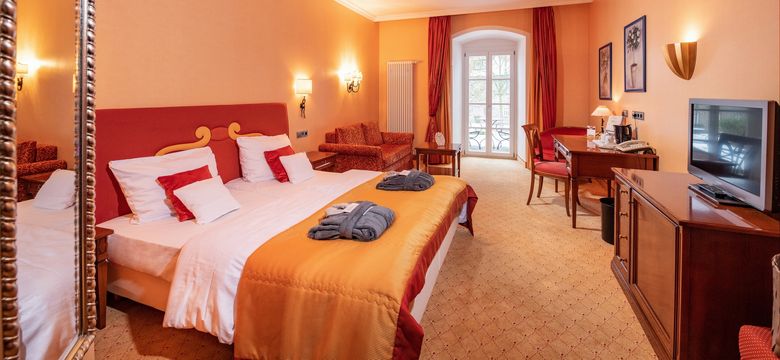 Göbel´s Schlosshotel Prinz von Hessen: Deluxe double room Schlosspark Villa image #1