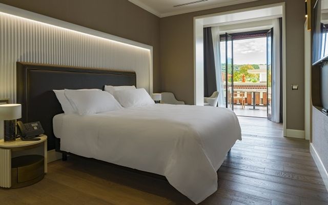 Unterkunft Zimmer/Appartement/Chalet: DOPPEL-/DOPPEL-DELZIMMER DELUXE MIT TERRASSE