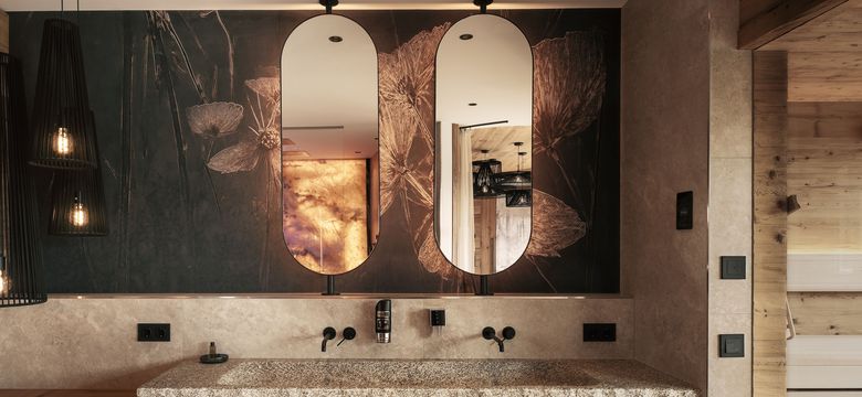 Wellness & Naturhotel Tonihof: luxury suite ALMSINFONIE image #2