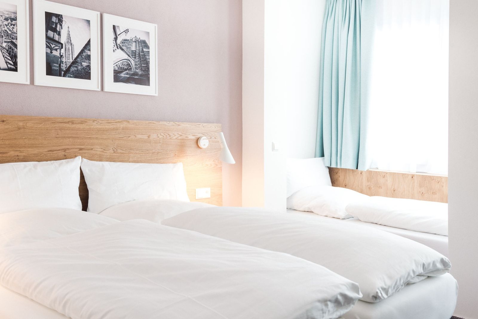 Dreibettzimmer image 2 - Stadthotel Ulmer Münster Hotel | Ulm | Baden Württemberg