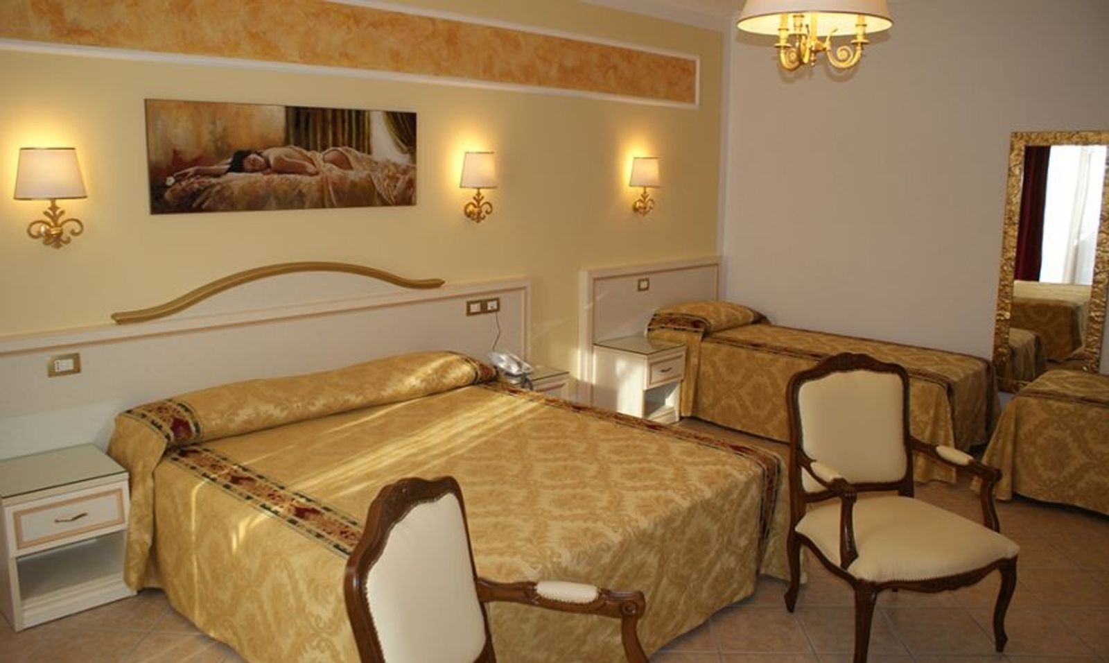 Suite image 2 - Hotel Ristorante Borgo La Tana | Maratea | Basilicata | Italy