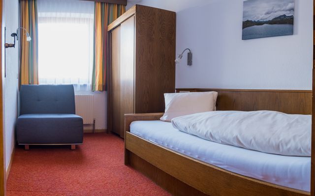 Einzelzimmer image 2 - "Quality Hosts Arlberg" Hotel Gasthof Freisleben