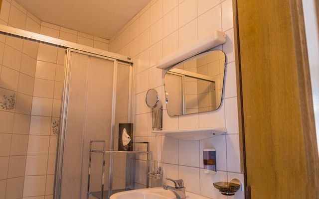 Einzelzimmer image 3 - "Quality Hosts Arlberg" Hotel Gasthof Freisleben