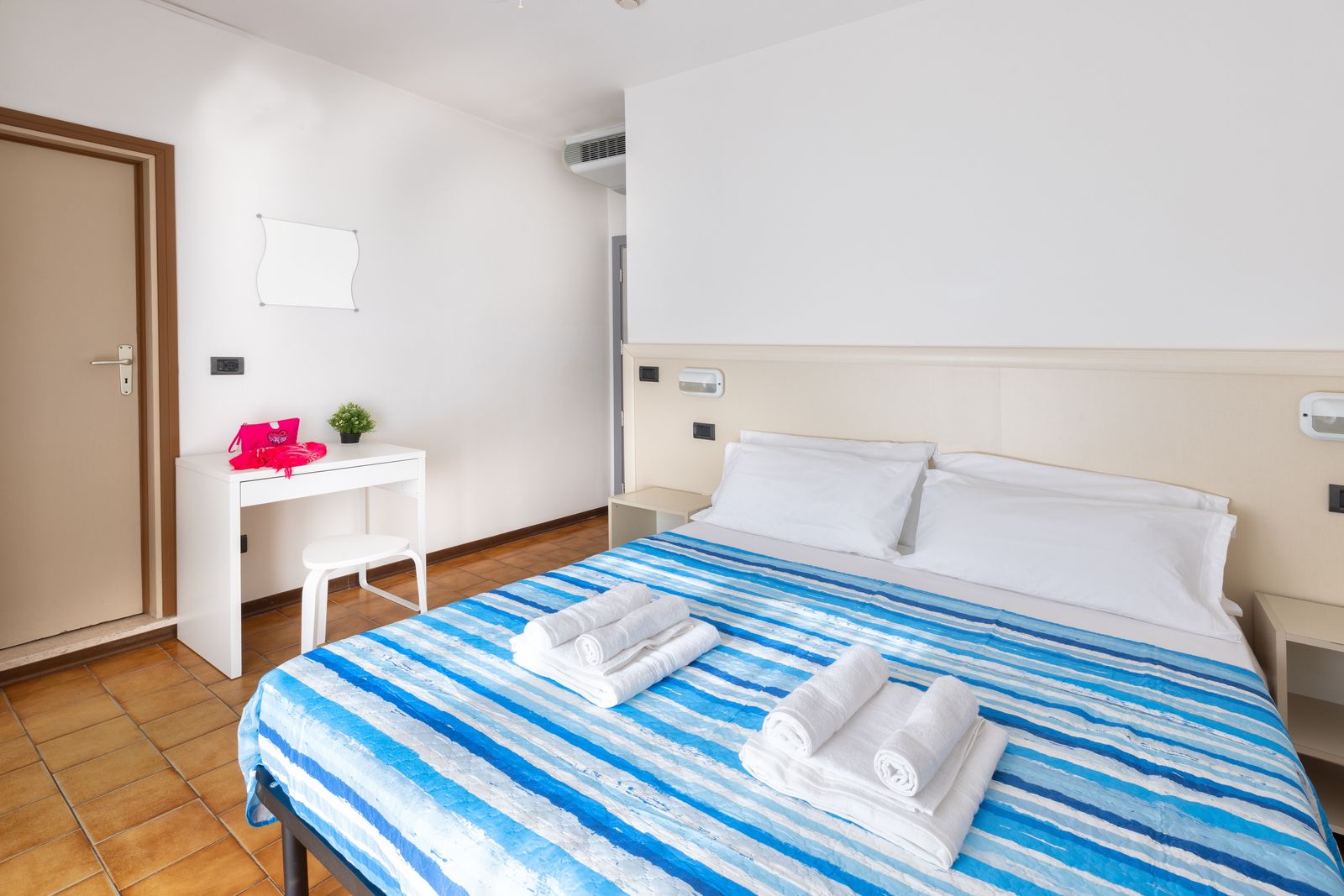 Doppelzimmer image 4 - Hotel Mignon | Riccione | Italy