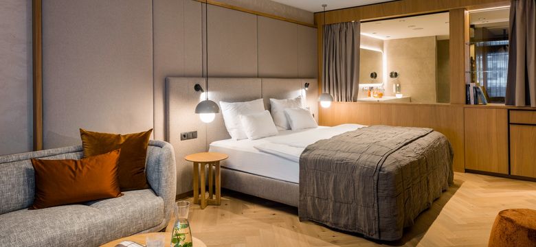 Neuhaus Zillertal Resort: Suite Trister image #1