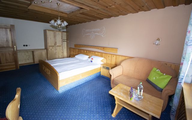 Pony Rocky image 2 - Familotel Bayerischer Wald Der Böhmerwald