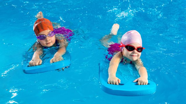Urlaub mit Happy Schwimmkurs für kleine Wasserratten