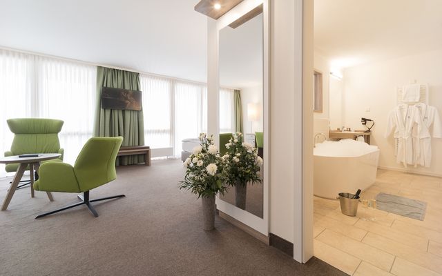 Juniorsuite image 3 - Das Gesundheits- und Thermenhotel im Fichtelgebirge -  Siebenquell GesundZeitResort GmbH & Co. KG