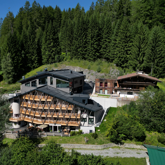 Arpuria hidden luxury mountain home in St. Anton am Arlberg, Tirol, Österreich