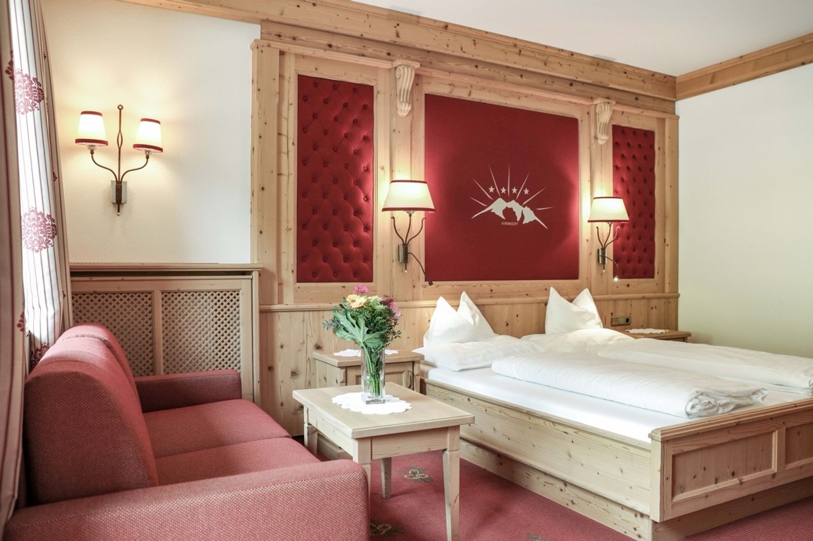 Doppelzimmer Superior image 1 - Alpenresort Hotel Fluchthorn