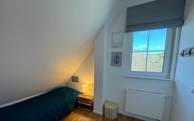 Schlafzimmer DG