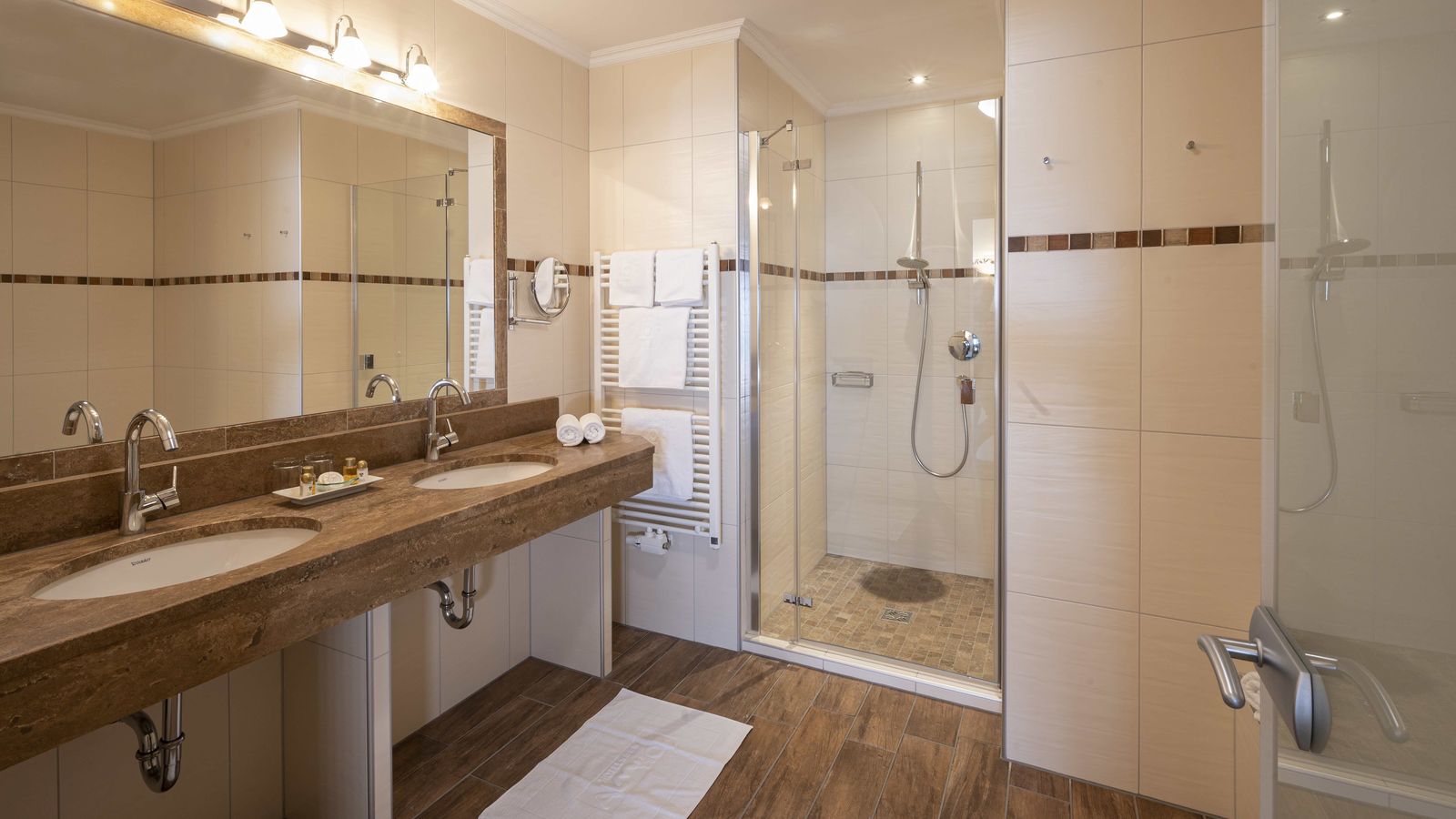Suite "Almhof Panorama" image 5 - Panoramahotel Almhof
