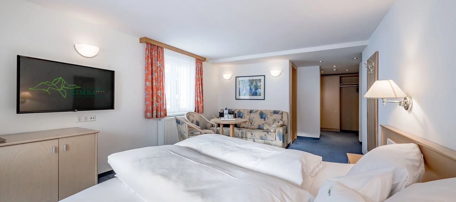 Doppel / Familienzimmer Mottakopf image 8 - Alpenhotel Zimba