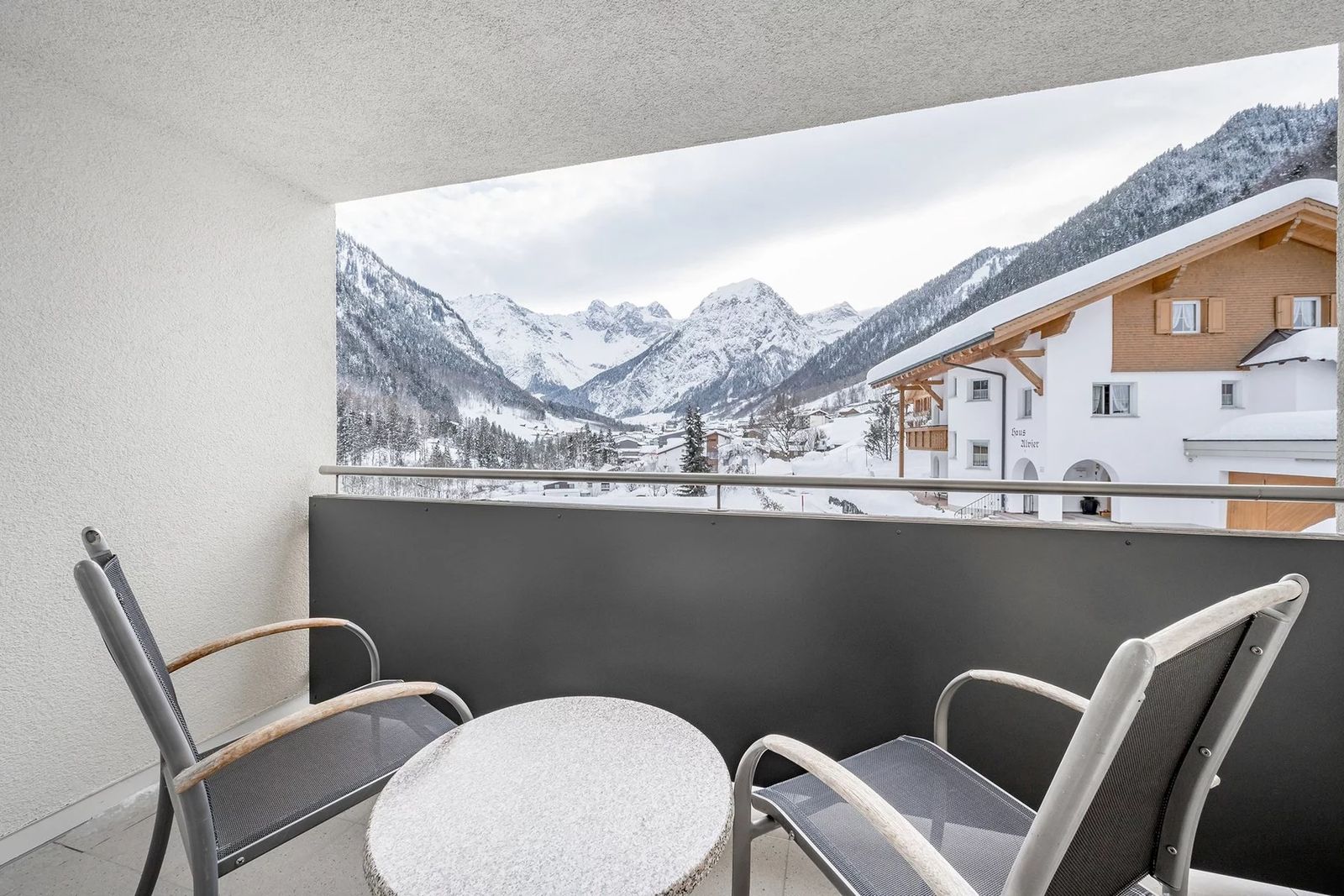 Doppel / Familienzimmer Mottakopf image 6 - Alpenhotel Zimba