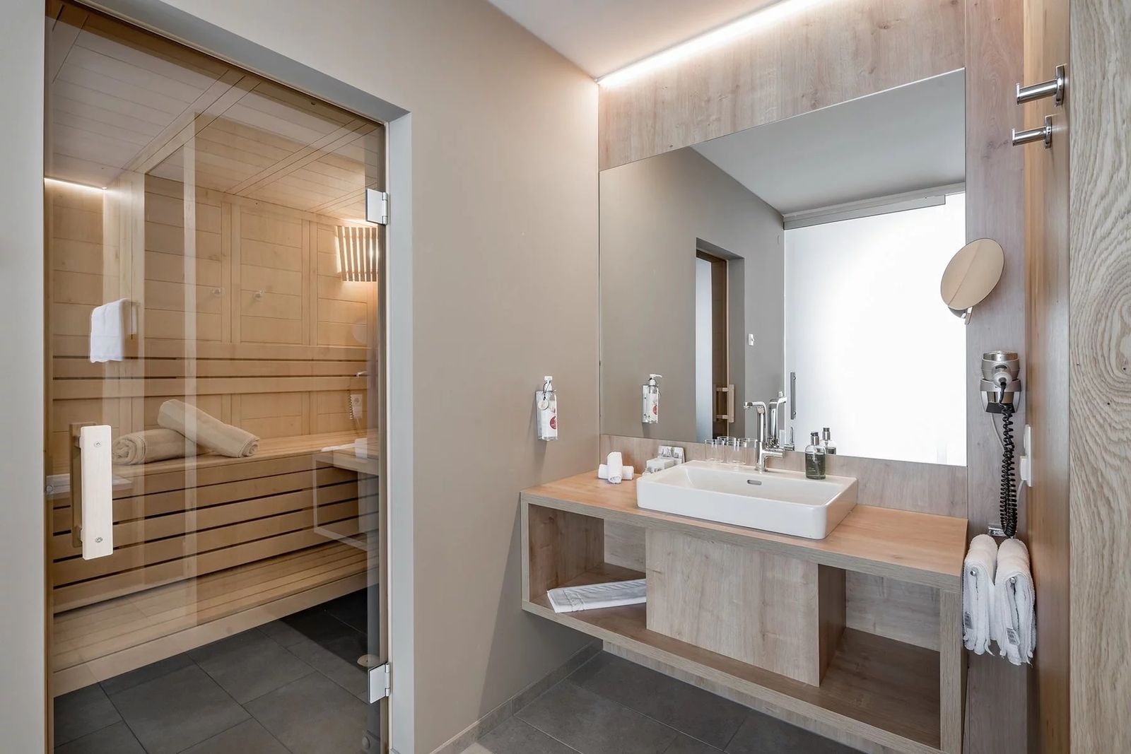 Suite Zimba image 10 - Alpenhotel Zimba