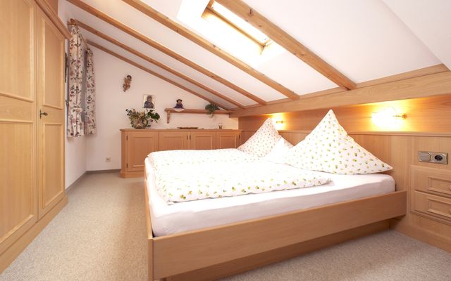Familiensuite mit Zugspitzblick 2-4/6 Personen image 3 - Gästehaus Ferienhaus Marianne 
