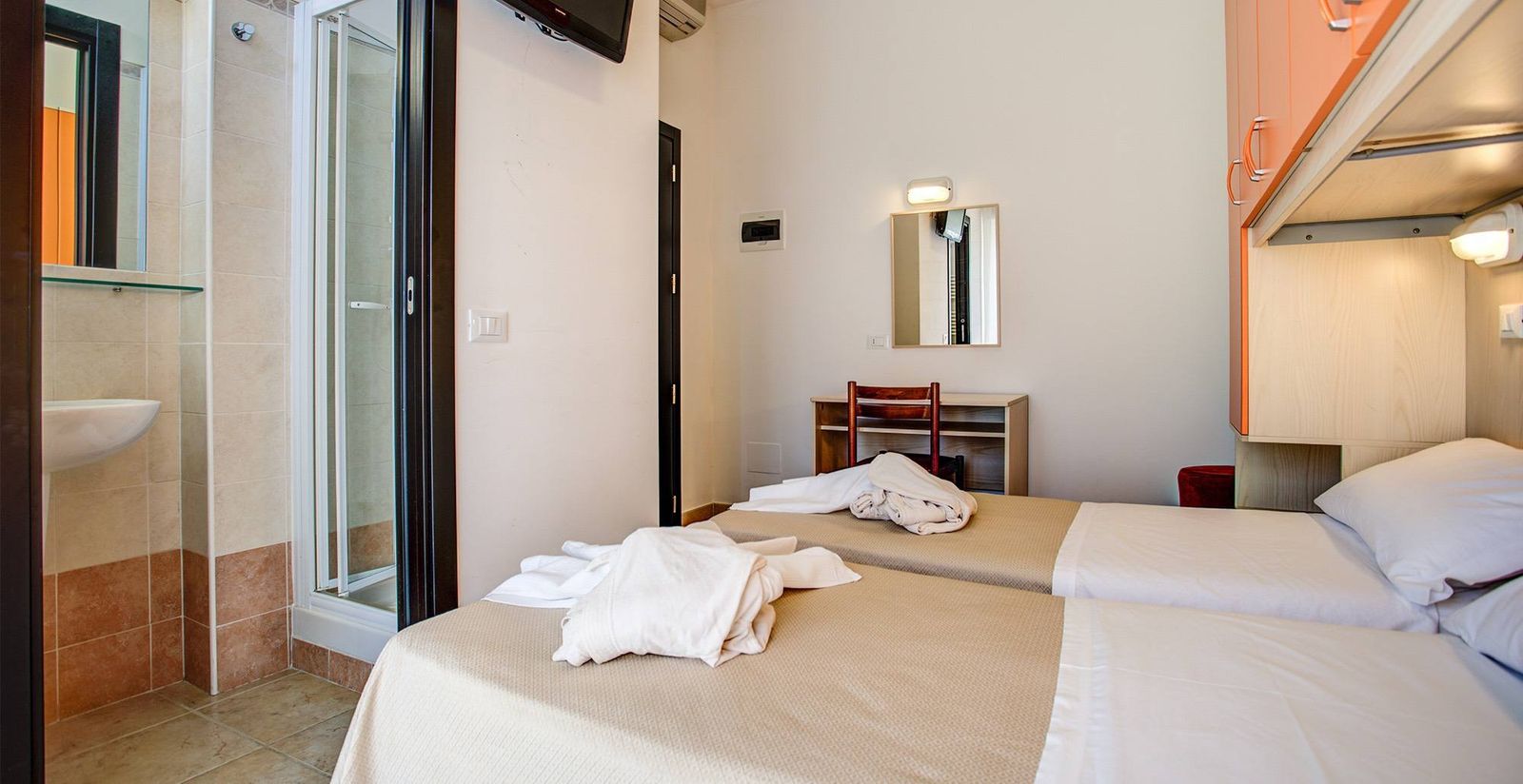 Doppelzimmer Dependance image 1 - EurHotel 