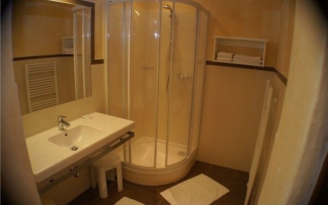 Dreibettzimmer image 3 - Hotel Sonneck