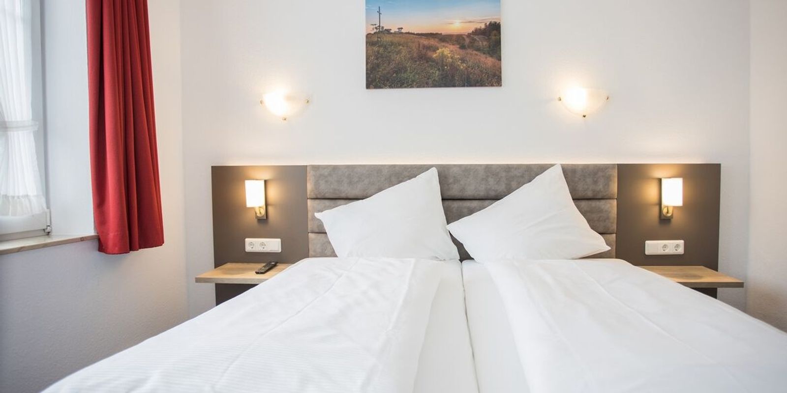 Standard Doppelzimmer image 4 - Lodge Hotel Winterberg 