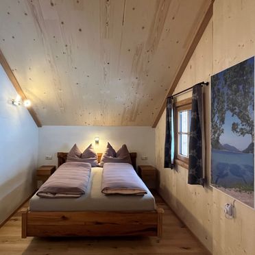 Schlafzimmer, Emi Hütte, Innerkrems, Kärnten, Österreich