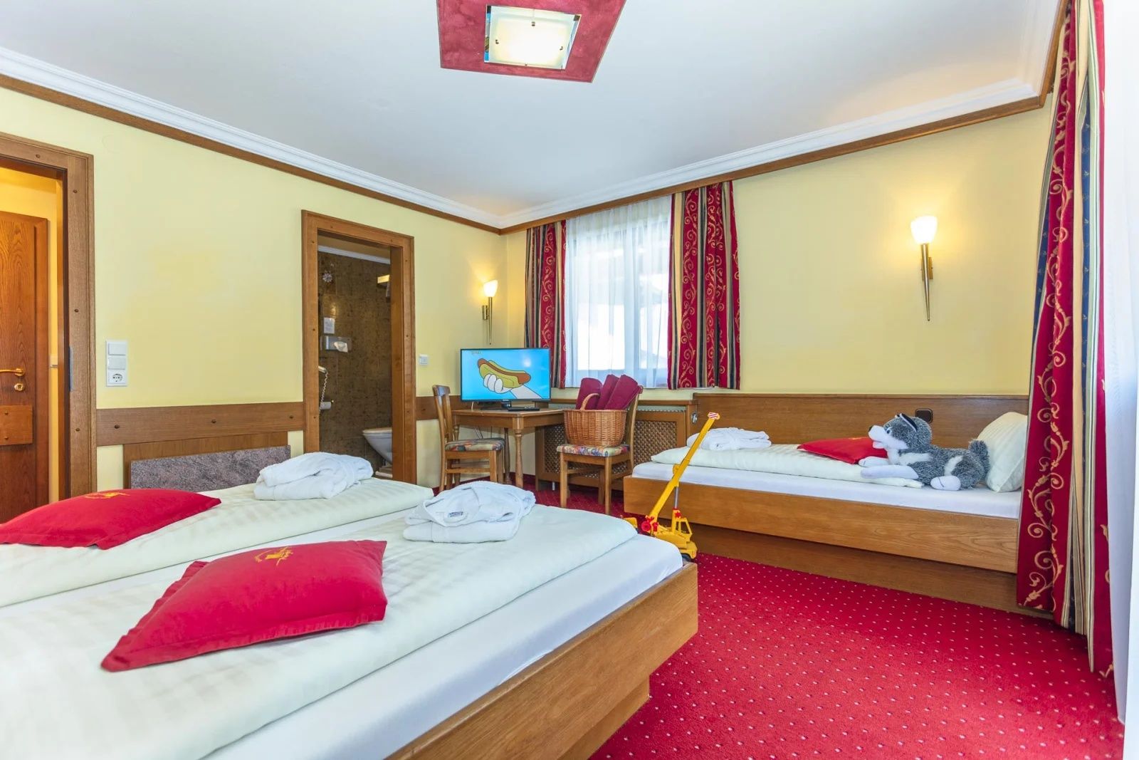Doppelzimmer image 9 - Wenger Alpenhof