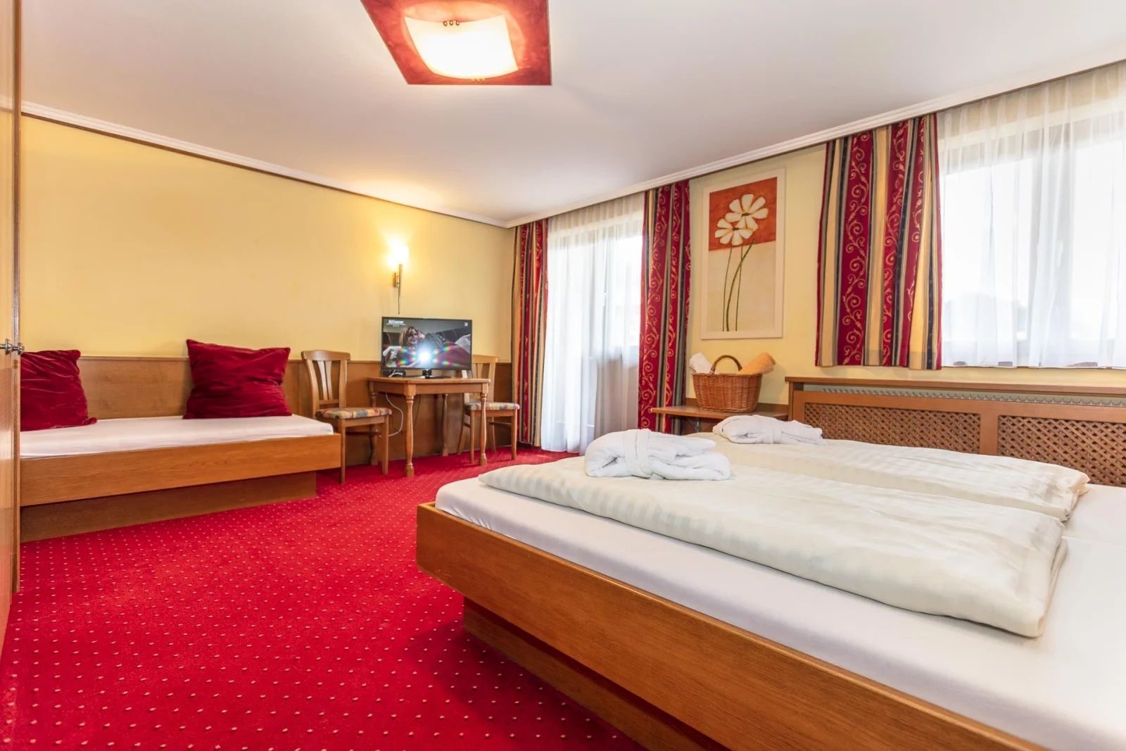 Doppelzimmer image 1 - Wenger Alpenhof