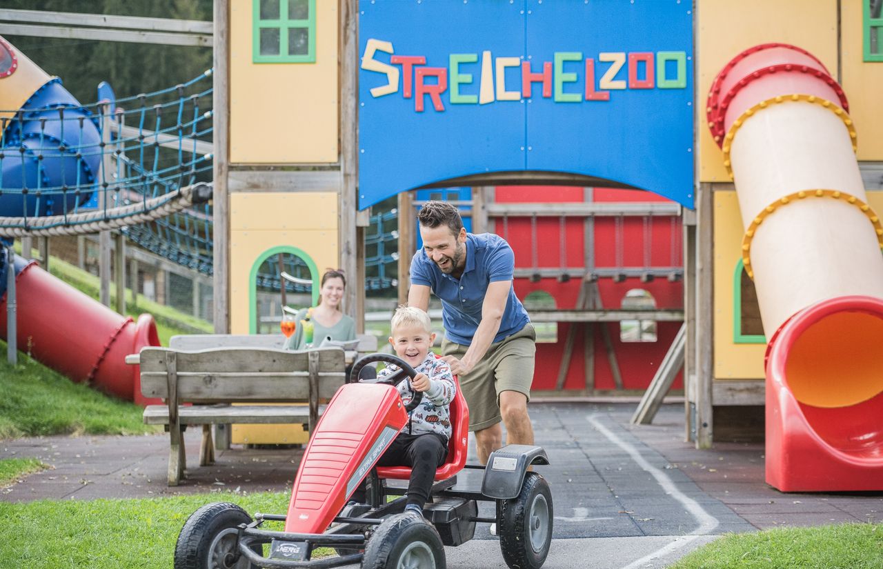 Spielplatz außen