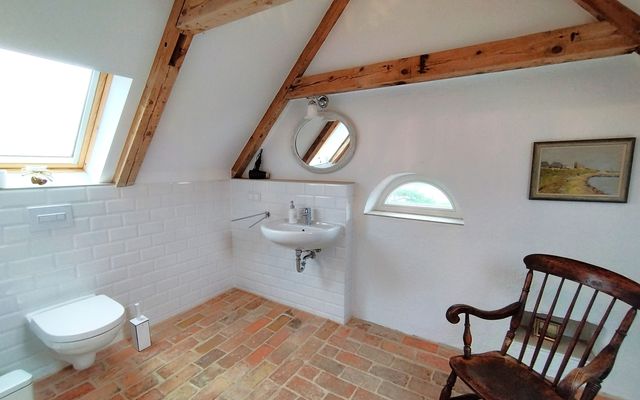Bad im Spitzboden