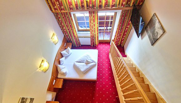 Maisonette Suite mit Balkon Zimmerbild #1