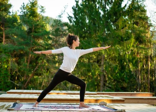 RETTER Bio-Natur-Resort: Yoga in der Natur - RETTER BIO-NATUR-RESORT, Pöllauberg, Steiermark, Österreich