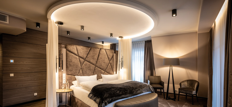 Moselschlösschen Spa & Resort: NEUheit Turmsuite image #1