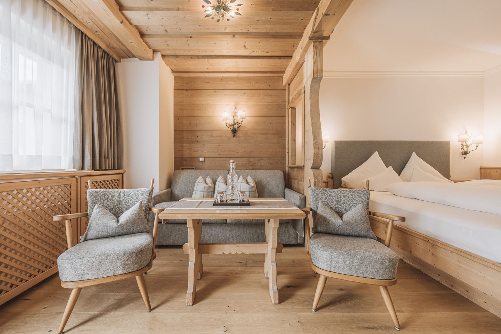 Juniorsuite Fürstalm ohne Balkon image 1 - Hotel Gaspingerhof