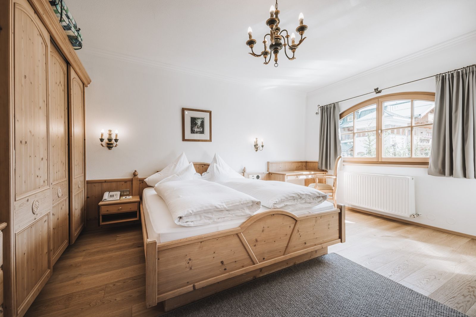 Juniorsuite Torhelm mit Balkon image 1 - Hotel Gaspingerhof