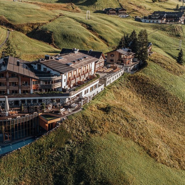 Hotel Goldener Berg - Your Mountain Selfcare Resort in Lech, Vorarlberg, Austria