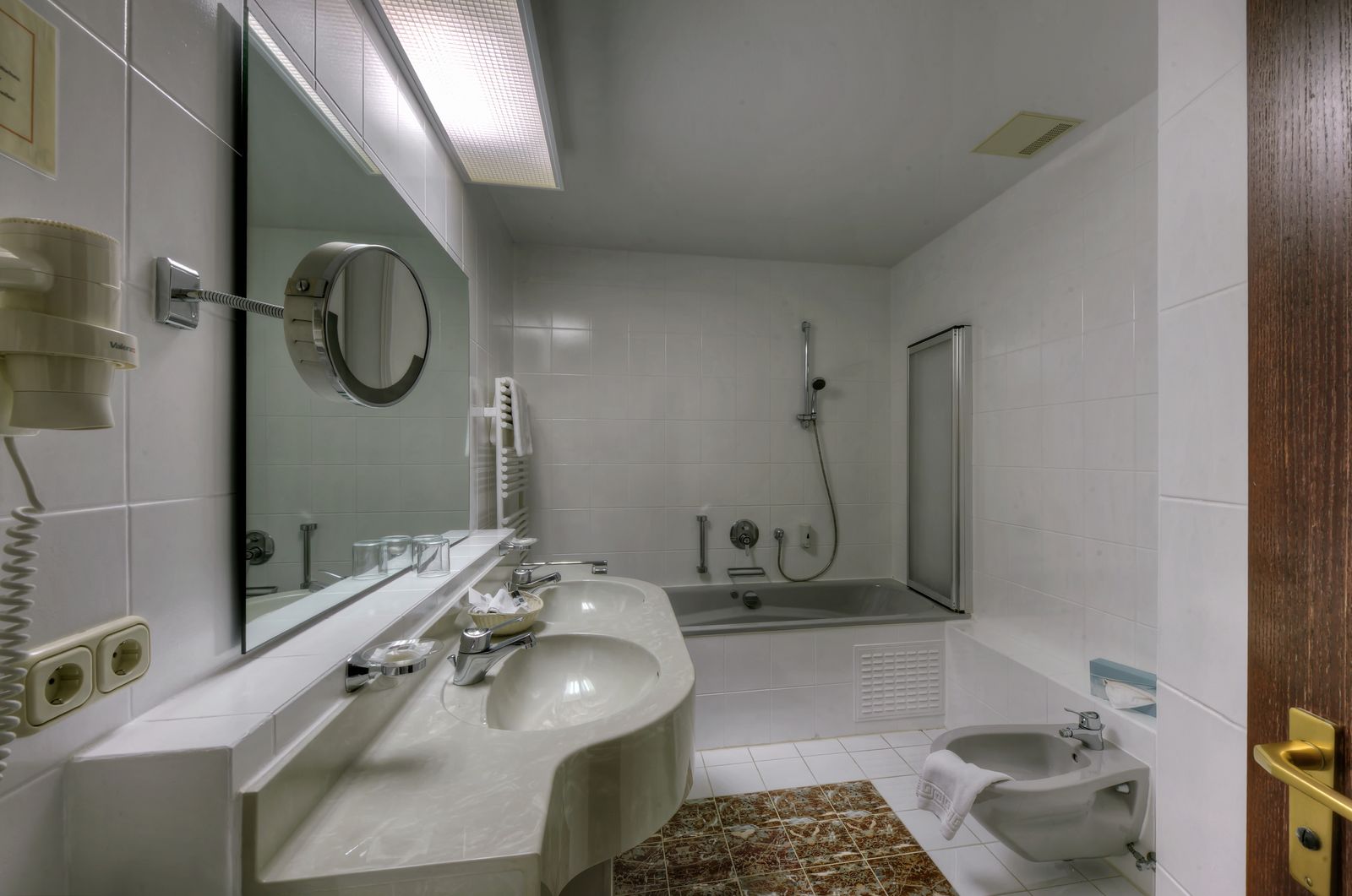 Junior Suite image 6 - Königshof Hotel Resort Oberstaufen