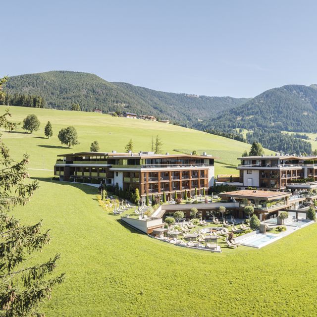 Panorama Wellness Resort Alpen Tesitin in Taisten Welsberg, Trentino-Südtirol, Italien