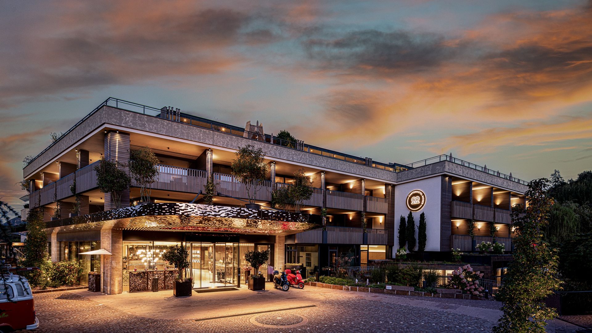 Gartenhotel Moser, Eppan an der WeinstraĂźe