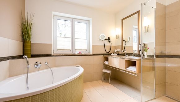 Komfort-Suite Tannhäuser ohne Schlossblick Zimmerbild #3