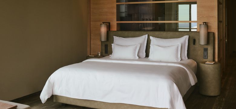 Cape of Senses: Suite image #1