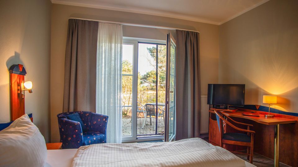 Comfort Double Room with Sea-View Terrace – View 1