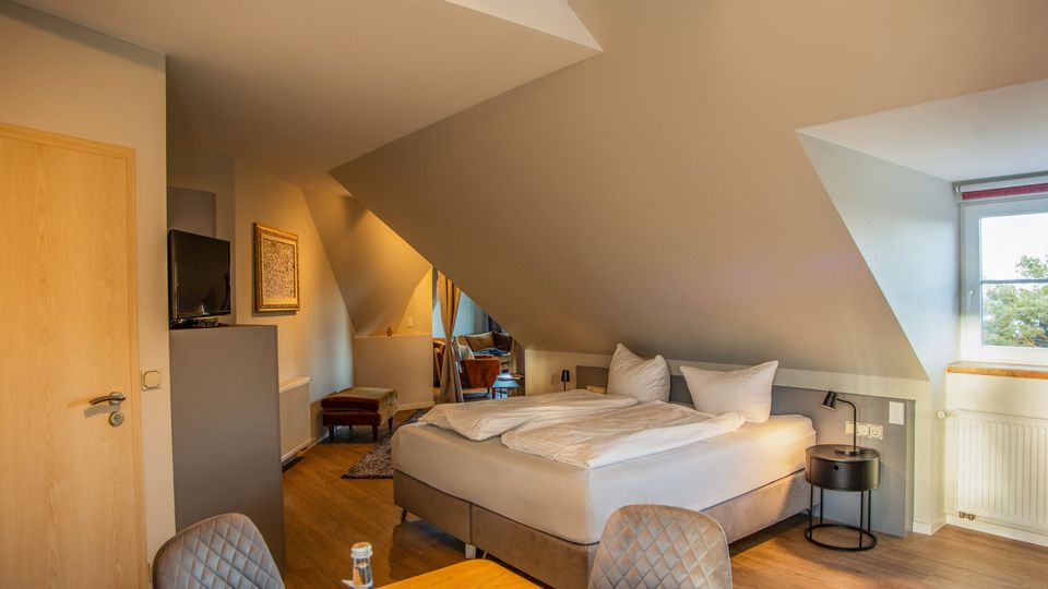 Suite with Sea View and Balcony – View 5