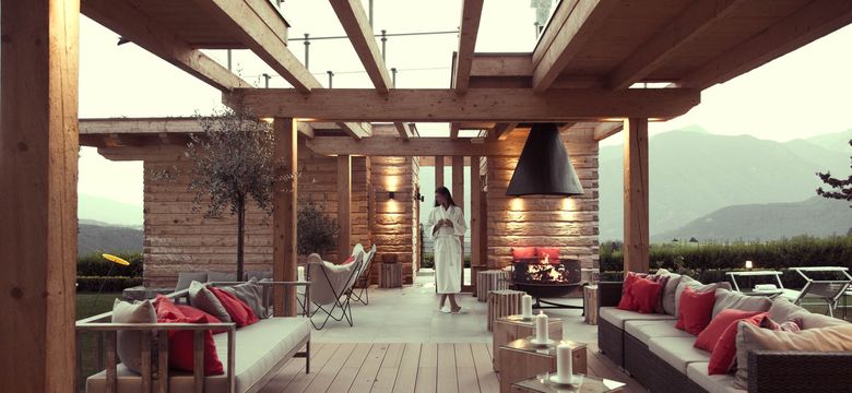 Hotel Schönblick : Frühlingserwachen 4=5