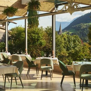 Impressions #8 - ALPIANA – green luxury