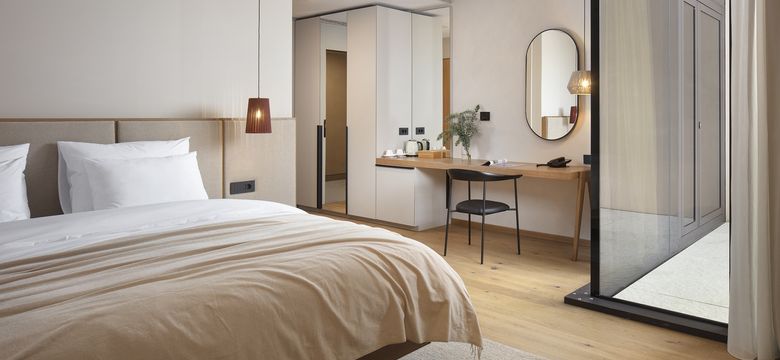 Hotel Materra: Superior Room image #1