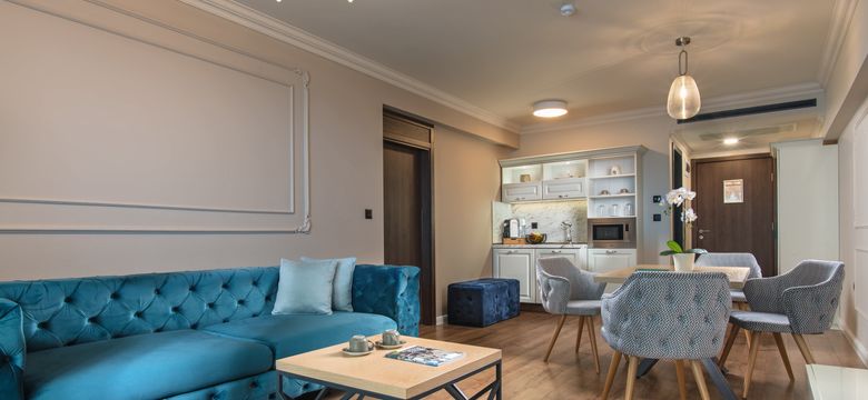 Casa di Fiore SPA & Medical 5*: Apartment Azalea image #1