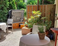Bio Boutique Hotel Barbara: Garten zum Wohlfühlen mitten in Freiburg - Barbara Bio Boutique Hotel, Freiburg im Breisgau, Schwarzwald, Baden-Württemberg, Deutschland