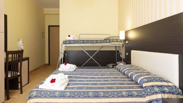 TROPICANA Familienzimmer