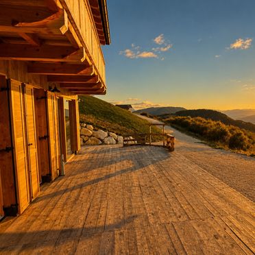 , Casa Vela Farfalla, Arsie, Veneto, Italy