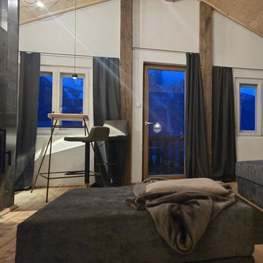 Wohnbereich, Obersteinerhof-Hütte Atelier, Luttach, Trentino-Südtirol, Italien