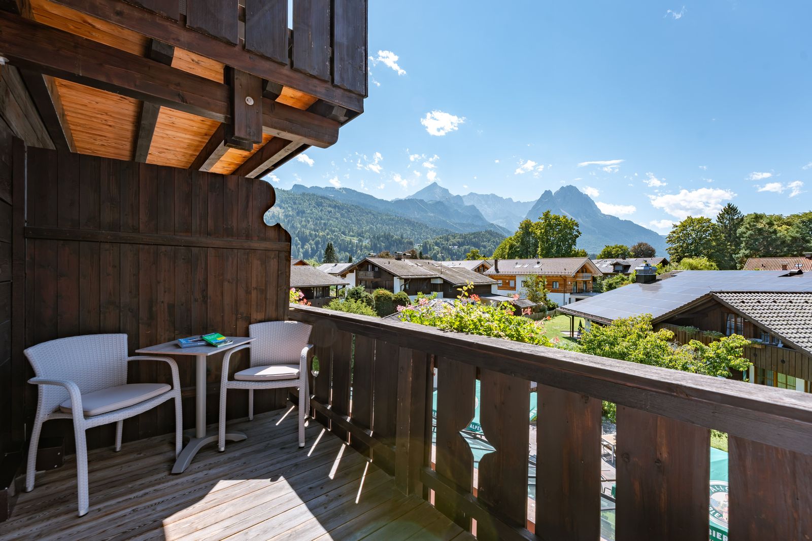 Deluxe Double Room with Mountain View image 1 - LA GAP Alpin Boutique Hotel